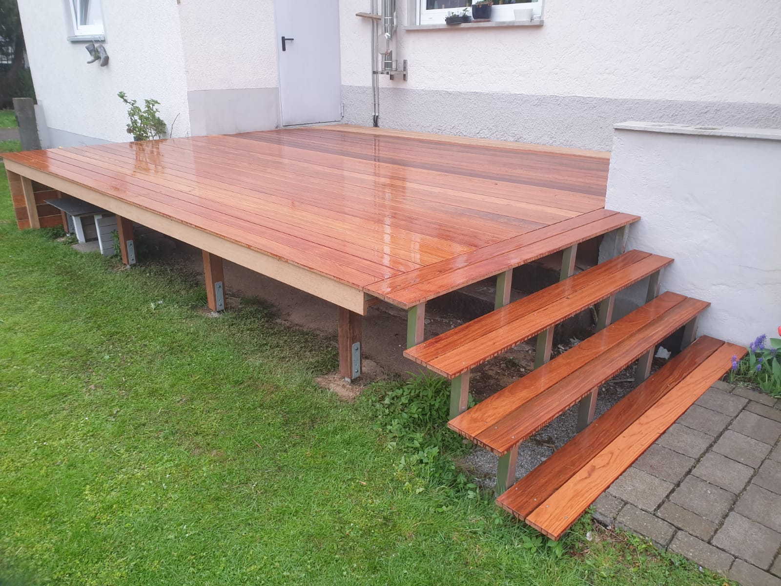 Jatoba Terrasse in Münsingen 